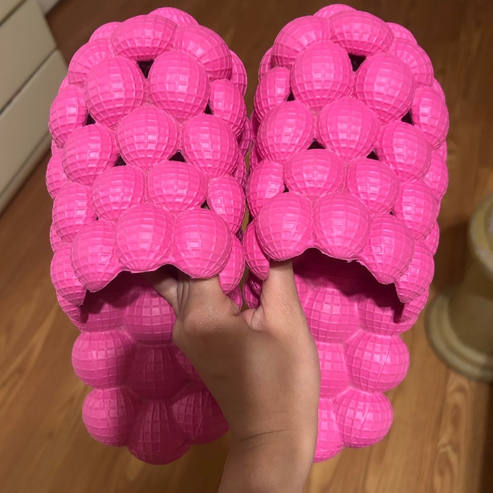 NWOT - Hot Pink Bubble Slippers
